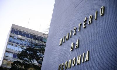 Governo libera R$ 3,1 bilhes para gastos dos ministrios