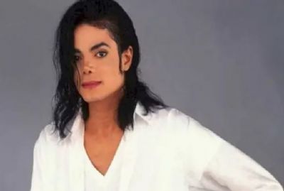 Michael Jackson teria usado 19 identidades falsas para obter drogas