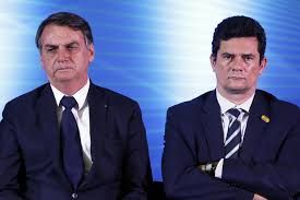 Bolsonaro diz que Moro  patrimnio nacional e que no viu nada anormal em mensagens