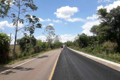Governo realiza recuperao e conservao de 94 km entre Araputanga e Vale de So Domingos