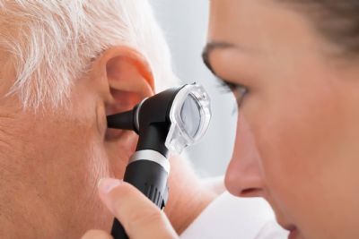 Otorrino deve ser consultado aos primeiros sinais de perda auditiva