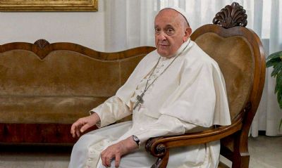 Papa Francisco diz que a guerra  inimiga do dilogo universal