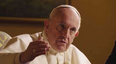 Em documento, papa aborda abusos sexuais e critica fake news