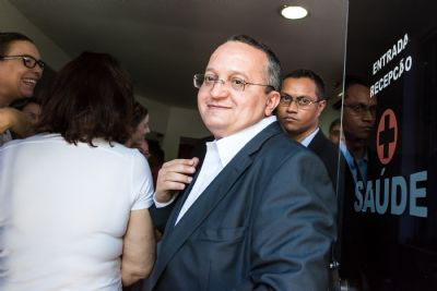 MP quer saber quem financiou pesquisa fraudada contra Pedro Taques