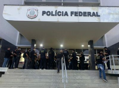 Ciro Gomes  alvo de busca em operao da PF sobre suspeita de desvios na Arena Castelo