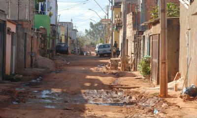 Em 2018, 12,1% dos brasileiros viviam abaixo da linha de pobreza