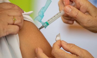 Covid-19: vacina bivalente est disponvel para pblicos prioritrios