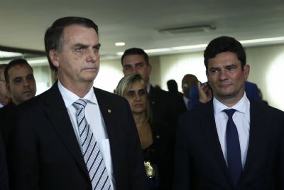 Bolsonaro mantm Moro na fila do STF