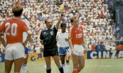 rbitro da final da Copa de 1986, Romualdo Arppi Filho morre em Santos