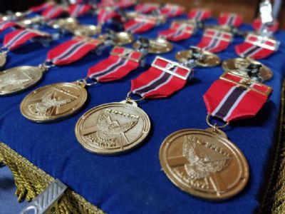 Batalho Rotam homenageia autoridades com medalha Mrito Ttico Policial