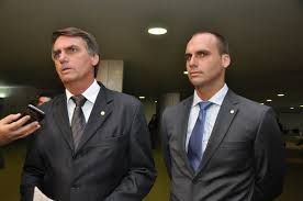 Eventual punio a Eduardo  'perseguio poltica', afirma Bolsonaro