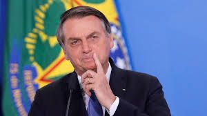 Sem ser perguntado, Bolsonaro diz que 'outras armaes' sobre caso Marielle viro