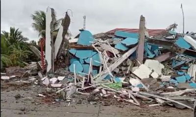 Terremoto causa desabamento de hospital na Indonsia