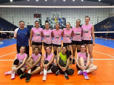 Time feminino de Sorriso compete na Copa Sicredi Viva Lucas de Voleibol