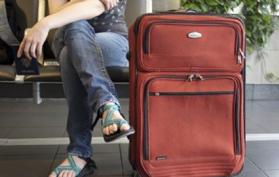 Bolsonaro veta bagagem gratuita em voos domsticos