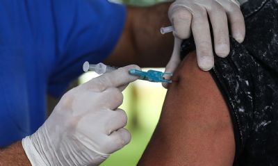 CNI: nove entre dez brasileiros afirmam no ter restries s vacinas aplicadas