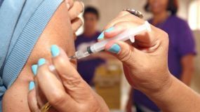 Prefeitura e Sest Senat realizam mutiro de vacinao contra Influenza