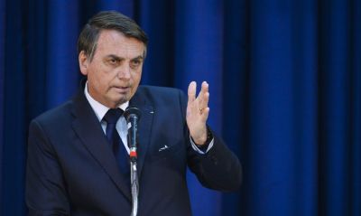 Bolsonaro sanciona lei que torna permanente o Pronampe