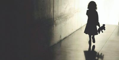 Pai  preso por estuprar 3 filhas, desde quando tinham 7 anos de idade