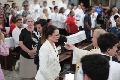 Virginia Mendes participa das celebraes pelos 130 anos dos Salesianos em Mato Grosso.