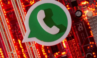 Comea a valer hoje nova poltica de privacidade do WhatsApp